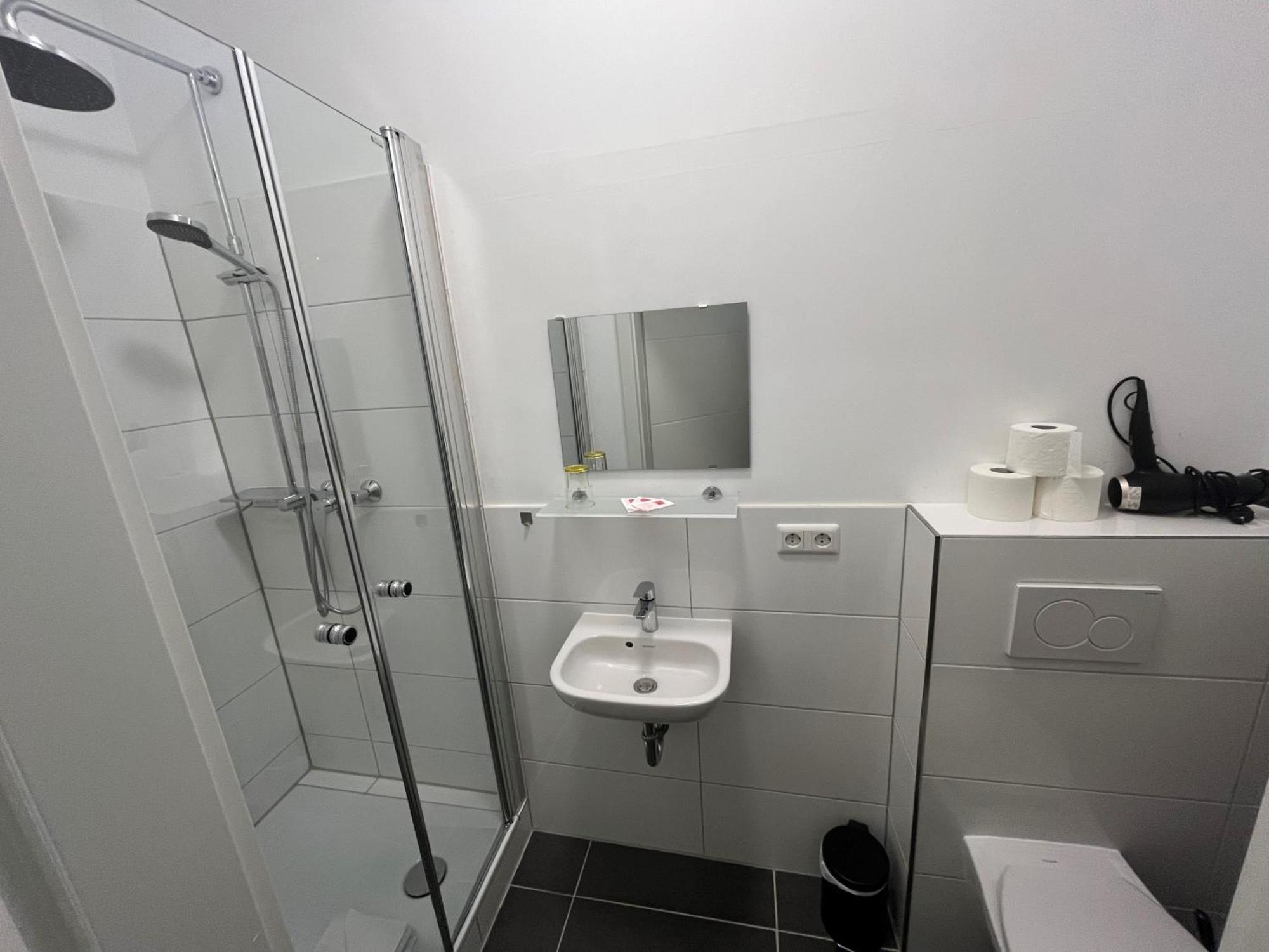 Pension Donau Hannover Exterior photo