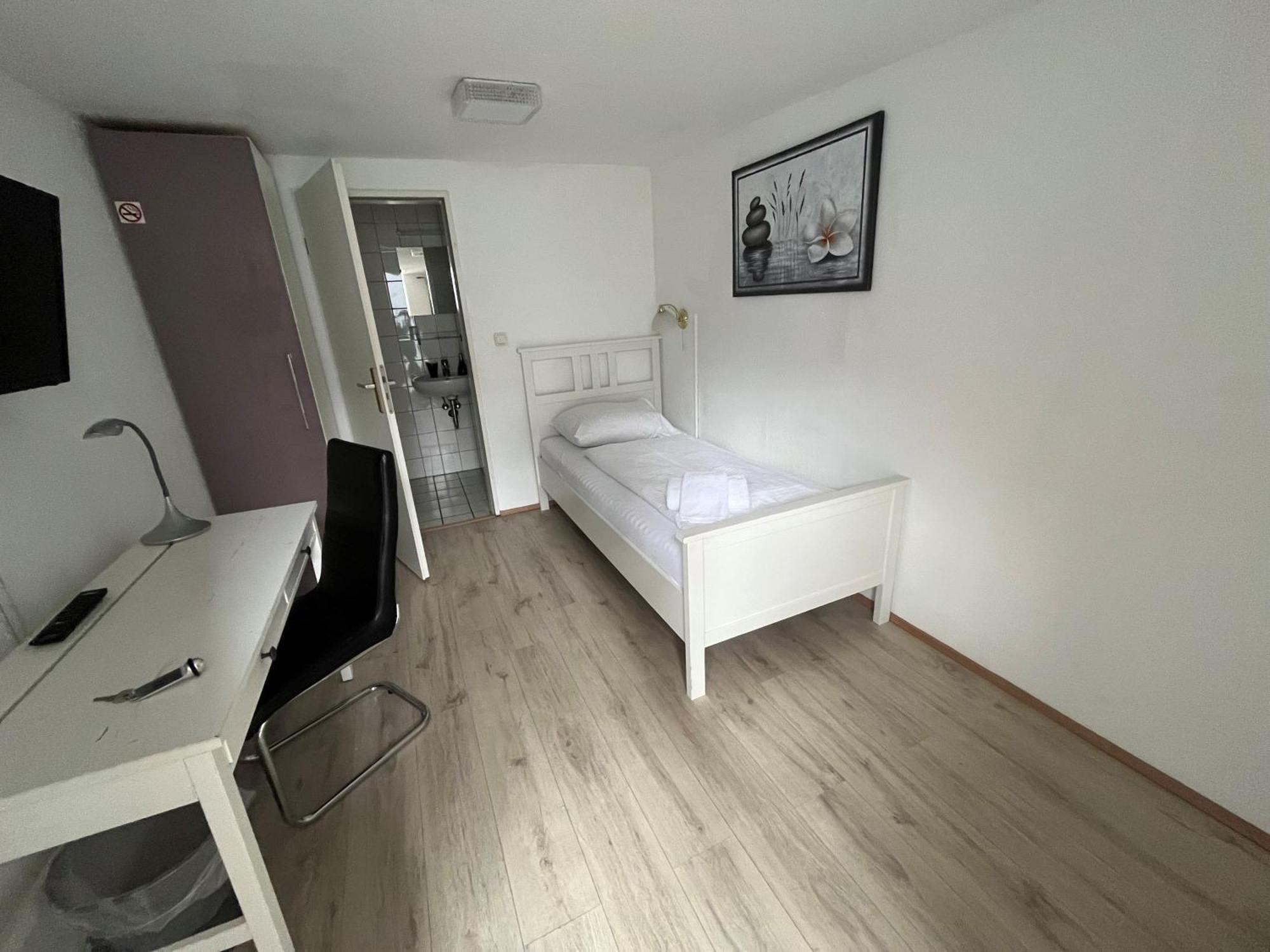 Pension Donau Hannover Exterior photo