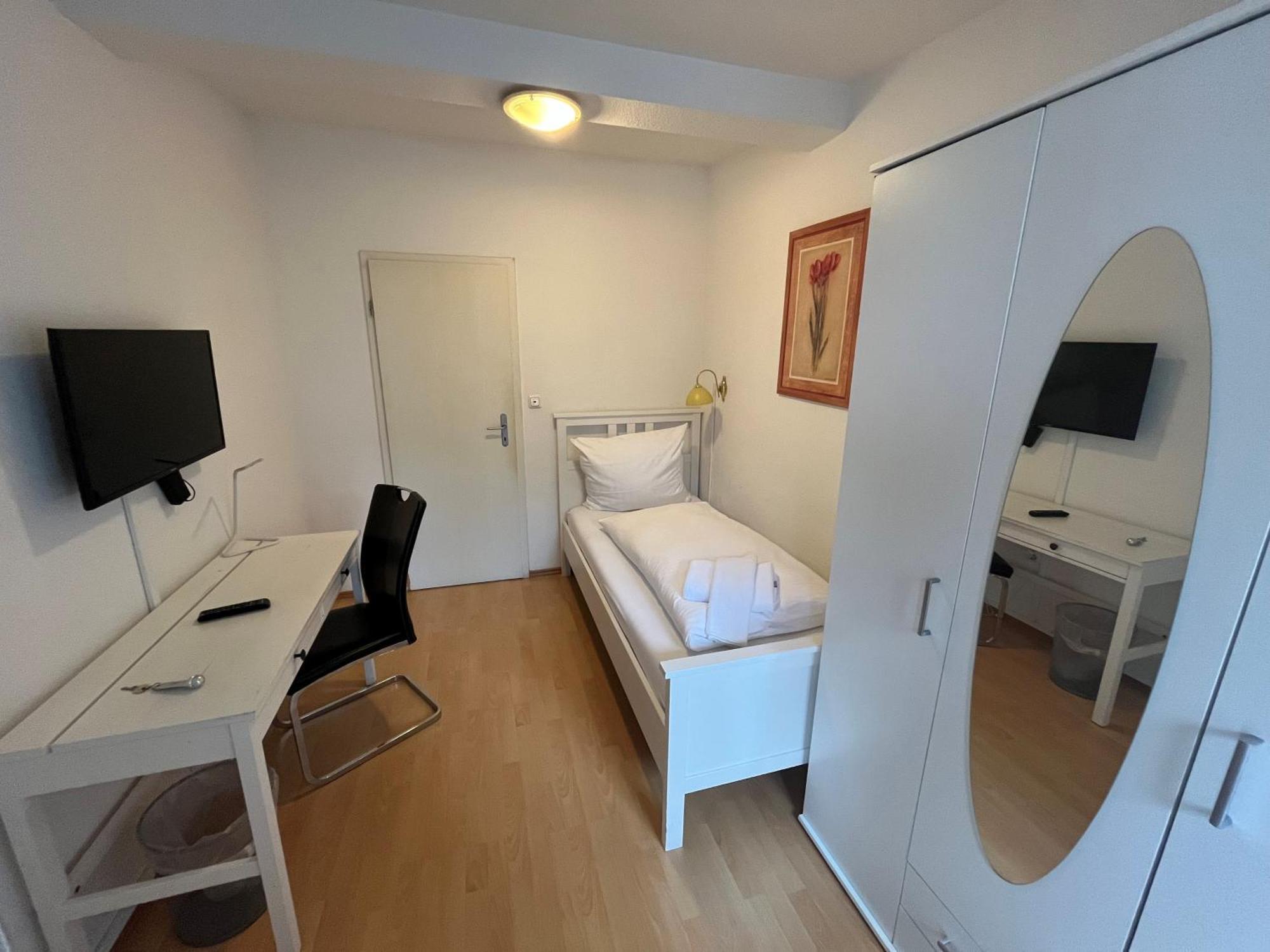 Pension Donau Hannover Exterior photo